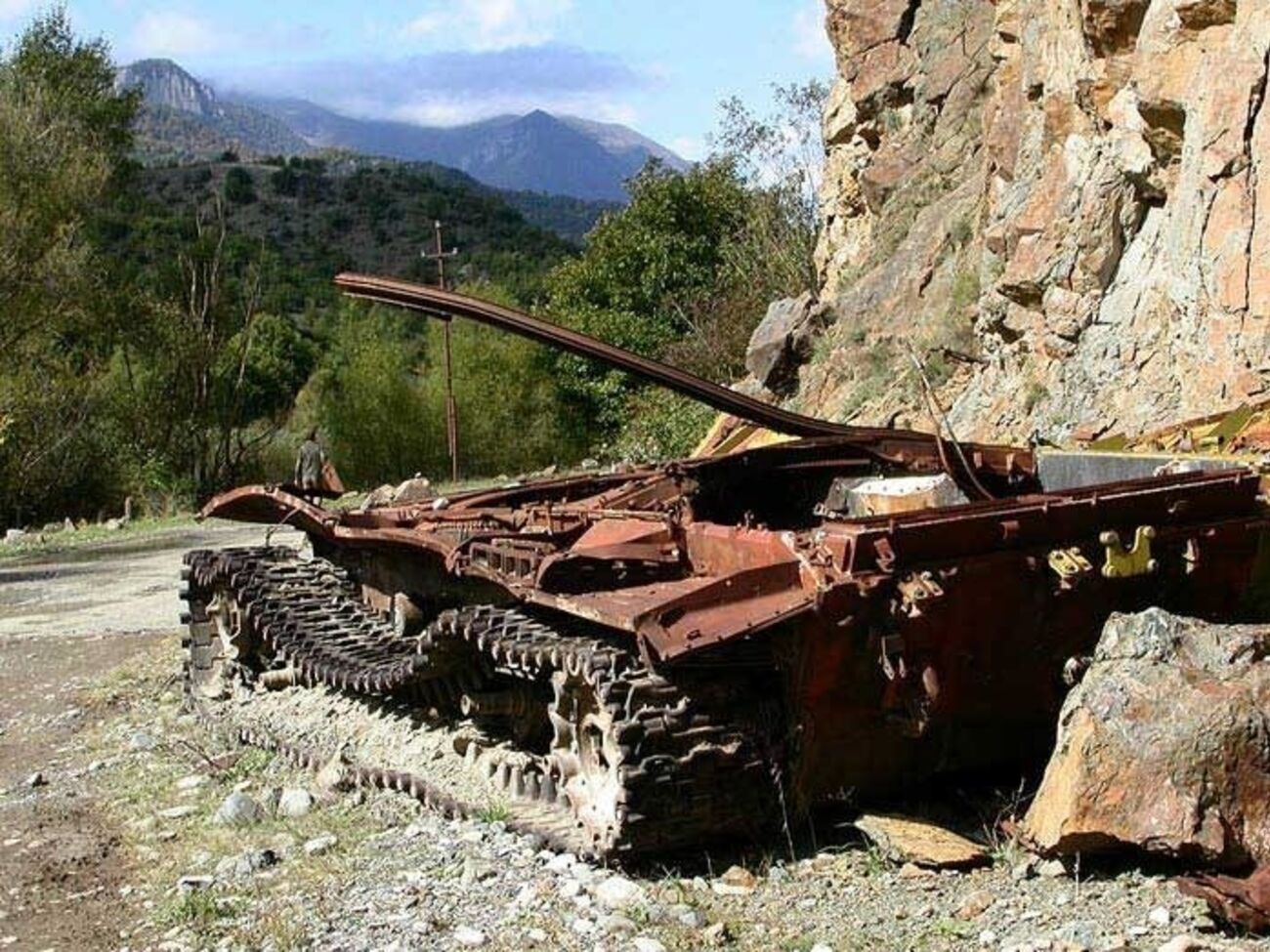 Столкновения в Нагорном Карабахе могут снова привести к масштабной армяно-азербайджанской войне в регионе