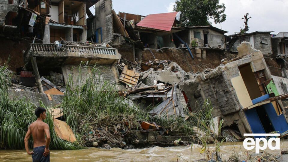 Оползни на Шри-Ланке были вызваны сильными ливнями, которые прошли 25 сентября
