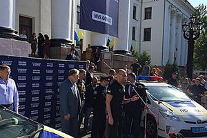 В новую патрульную полицию, которая будет обслуживать Краматорск и Славянск, планируется набрать 350 работников