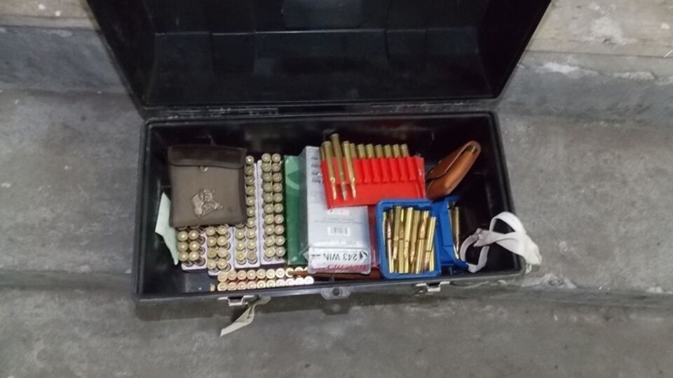 Во Львовской области пограничники задержали француза с арсеналом охотничьего оружия. Фоторепортаж