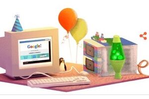 Праздничный дудл от Google