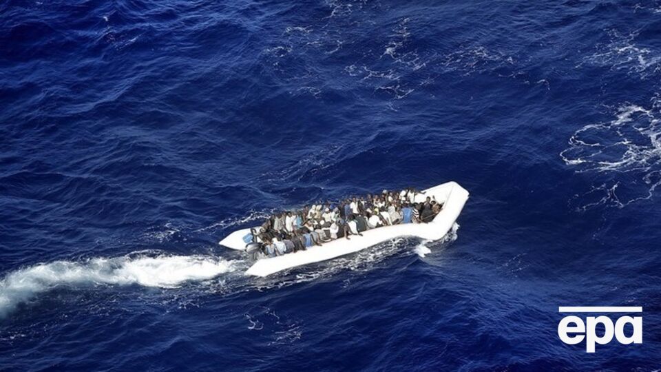 У берегов Турции затонула лодка с мигрантами, погибли 17 человек