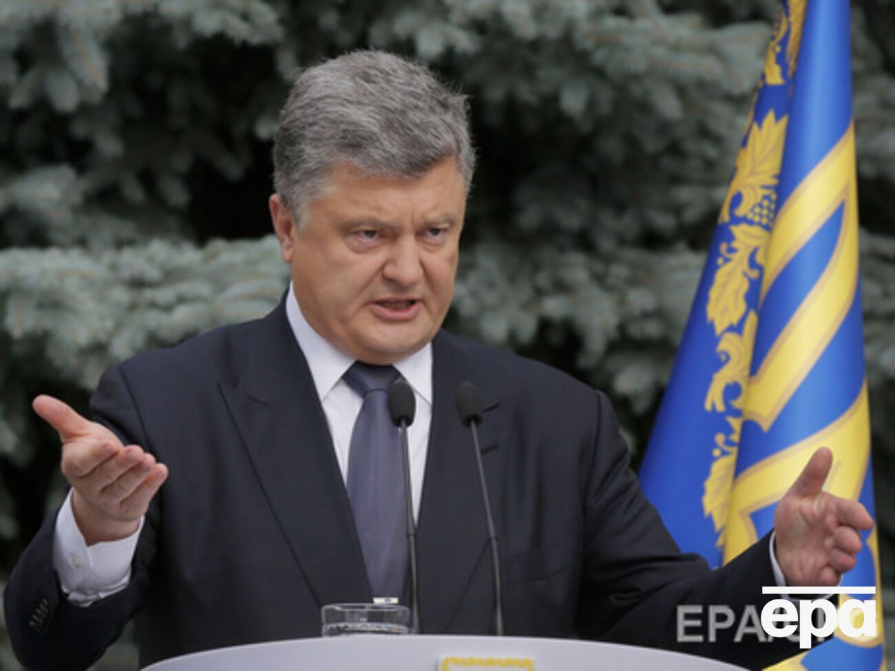 Порошекно согласовал с лидерами Франции и Германии позиции накануне встречи в "нормандском формате", которая состоится в Париже 2 октября