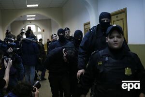 Подозреваемые в убийстве Немцова массово отказываются от показаний