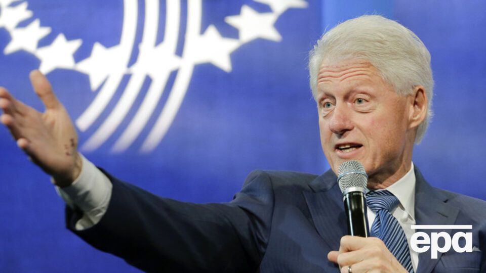 Клинтон: Я был очень обеспокоен, когда Путин "разорвал" мое соглашение с Ельциным, обязывающее уважать неприкосновенность территории Украины