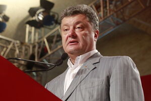 Порошенко подчеркнул, что Украина и ее американские и европейские союзники должны быть тверды с Россией