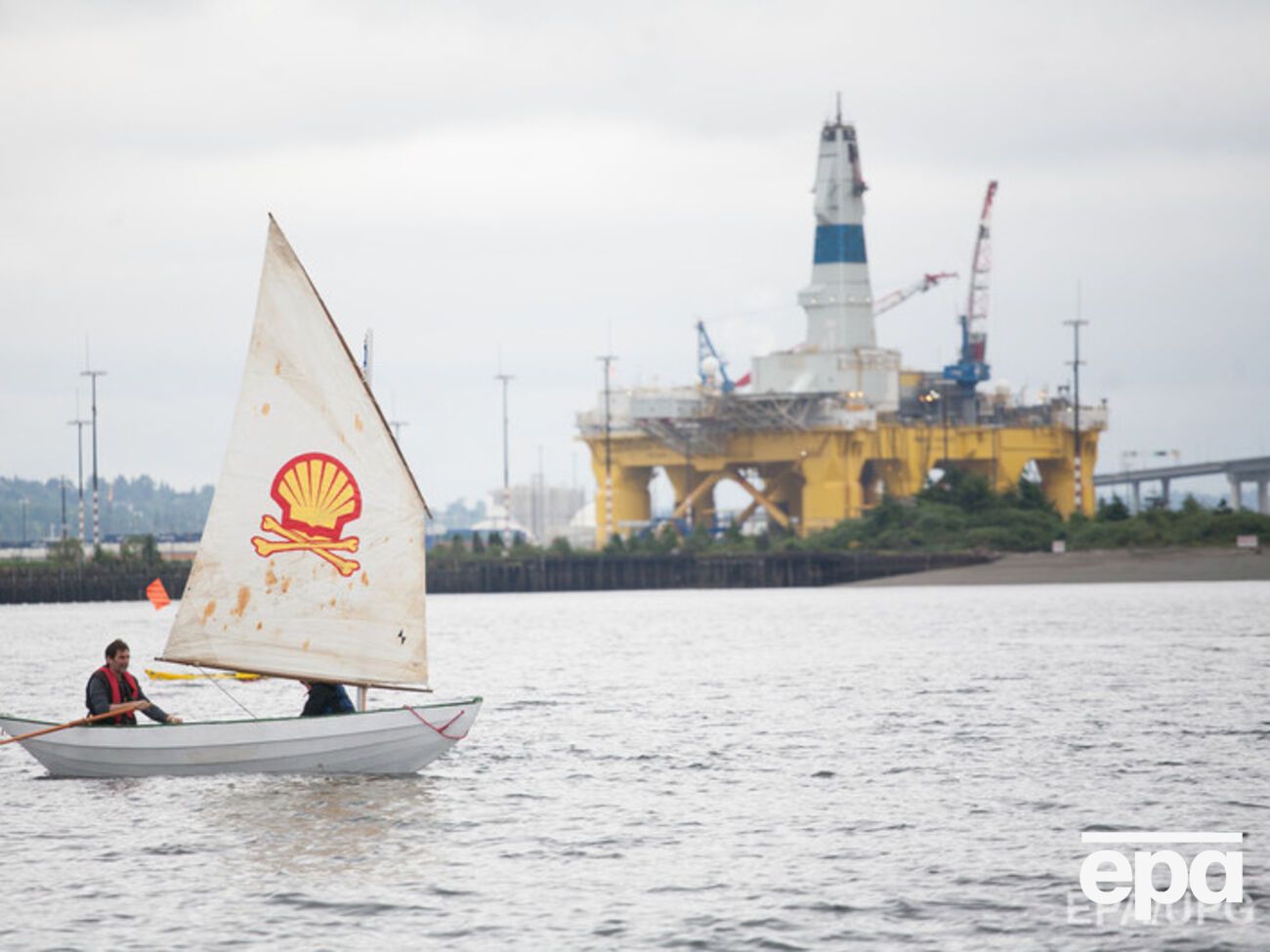Экологи были против бурения скважин в Арктике