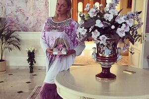 Волочкова украсила зал детского праздника так, что он стал похож на свадебный