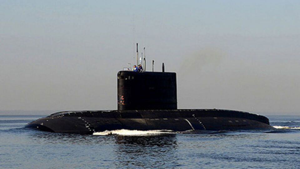 Новейшая российская подлодка прошла испытания вооружения и прибыла в Севастополь