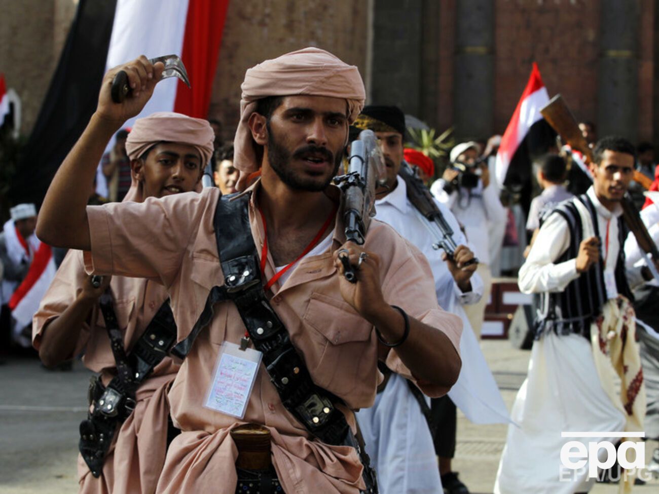В Йемене продолжаются противостояния между правительственными силами и хуситами