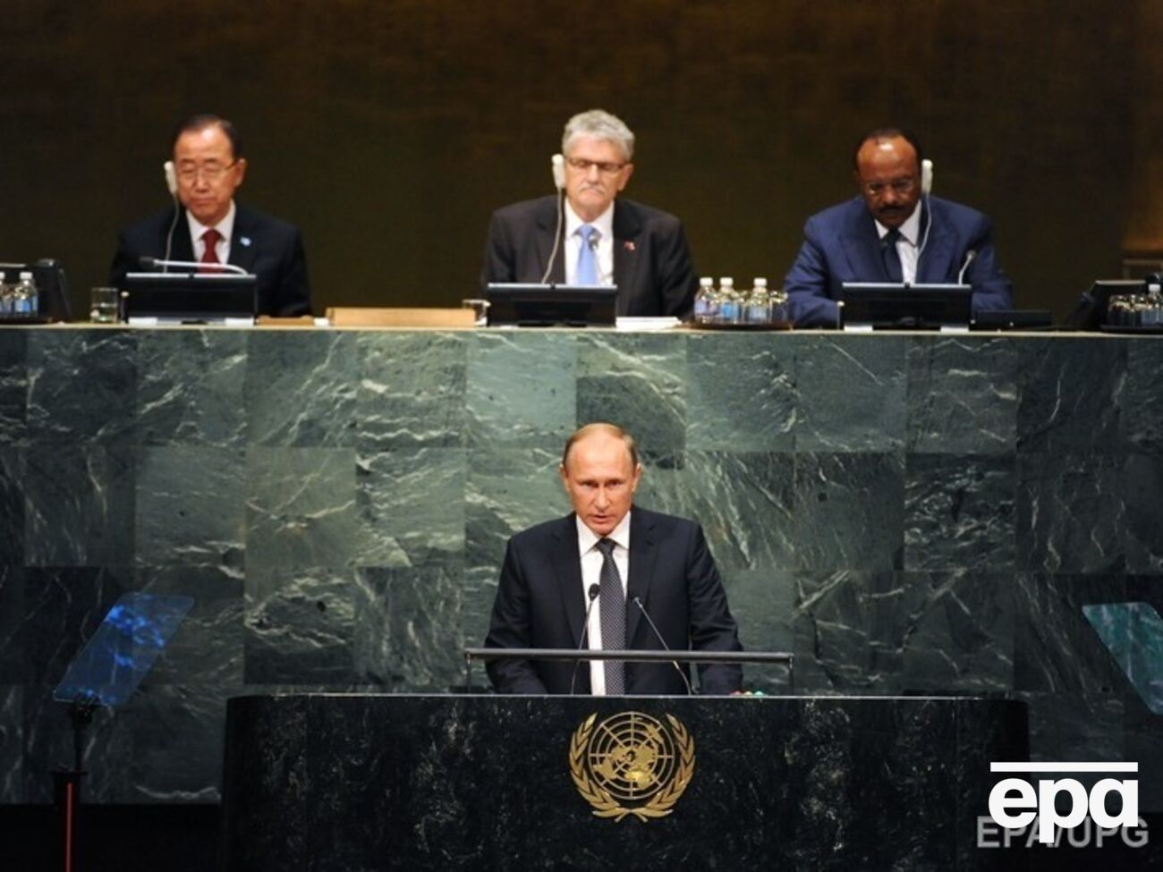 Путин раскритиковал политику расширения НАТО