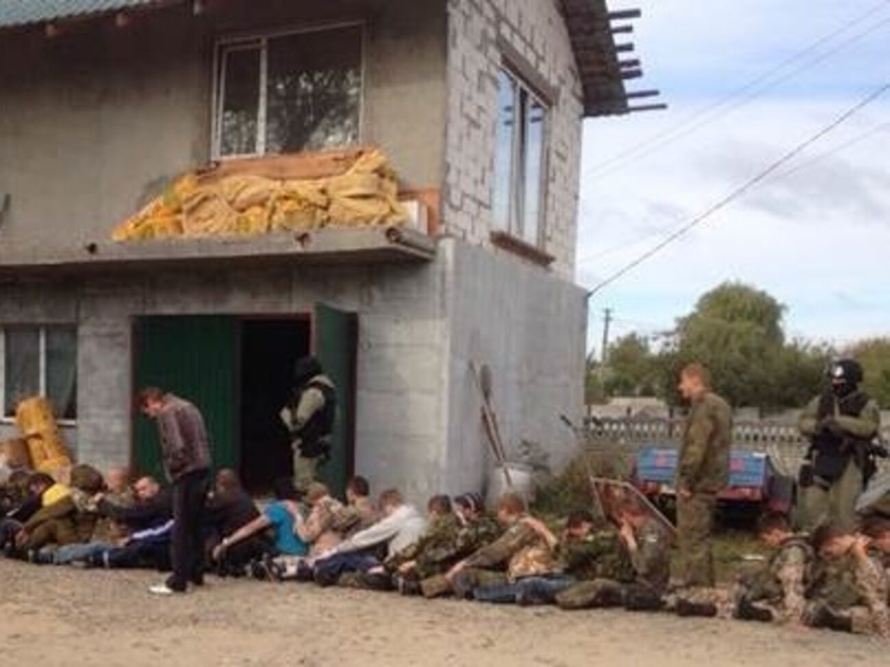 Задержано 35&nbsp;жителей Киевской области&nbsp;в возрасте от 25 до 35 лет, среди них четыре женщины