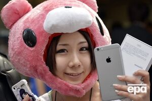 В 12 странах продажи новых "яблочных" смартфонов уже начались, остальным придется подождать минимум две недели