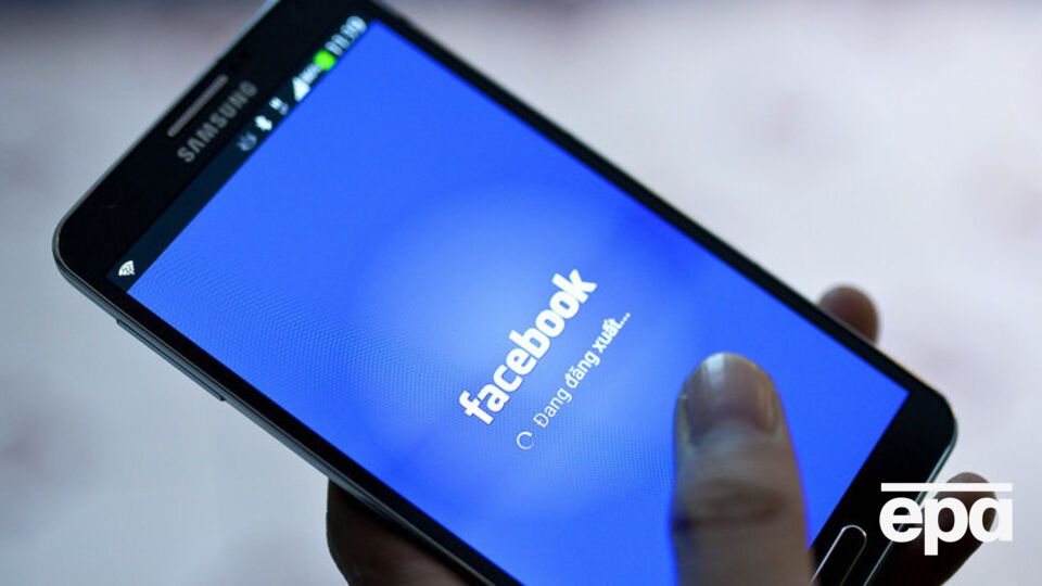 Facebook возобновил работу