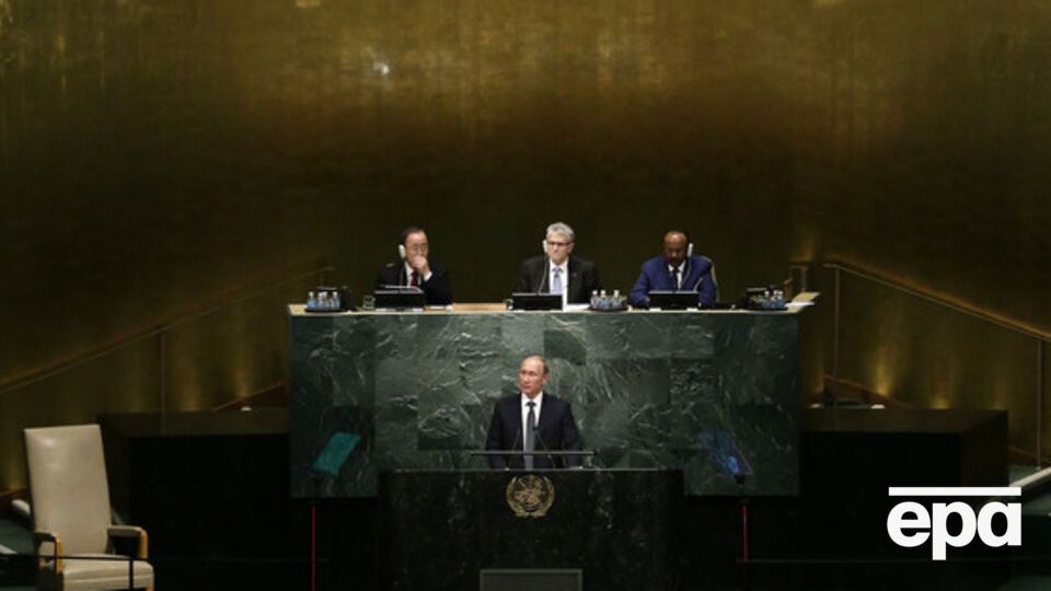 В соцсетях высмеяли падение рубля и Facebook во время речи Путина в ООН