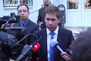 Новиков: Ходатайство о вызове Болотова заявлено. Плотницкий заявлен самим обвинением