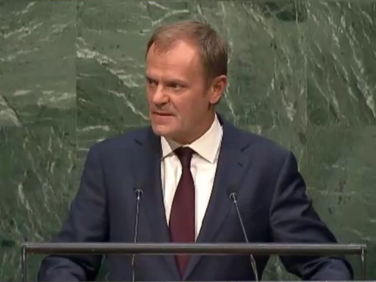 Туск:&nbsp;Многие страны не пускают мигрантов и беженцев на свою территорию