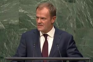 Туск: Многие страны не пускают мигрантов и беженцев на свою территорию