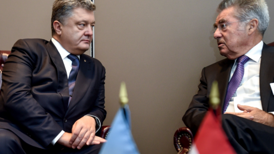 Петр Порошенко договорился с Хайнцем Фишером о расширении сотрудничества между Украиной и Австрией