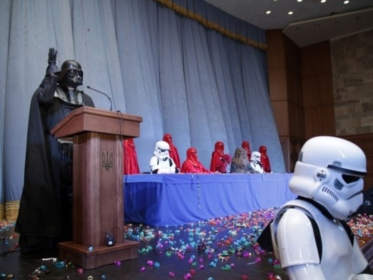 Дарт Вейдер снова баллотируется в мэры Одессы