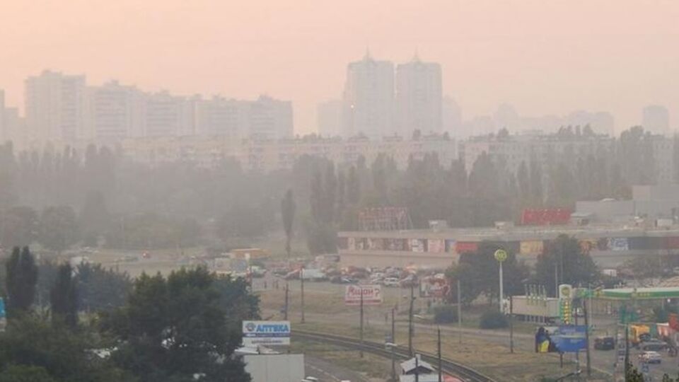 Власти рекомендуют приостановить учебный процесс в школах