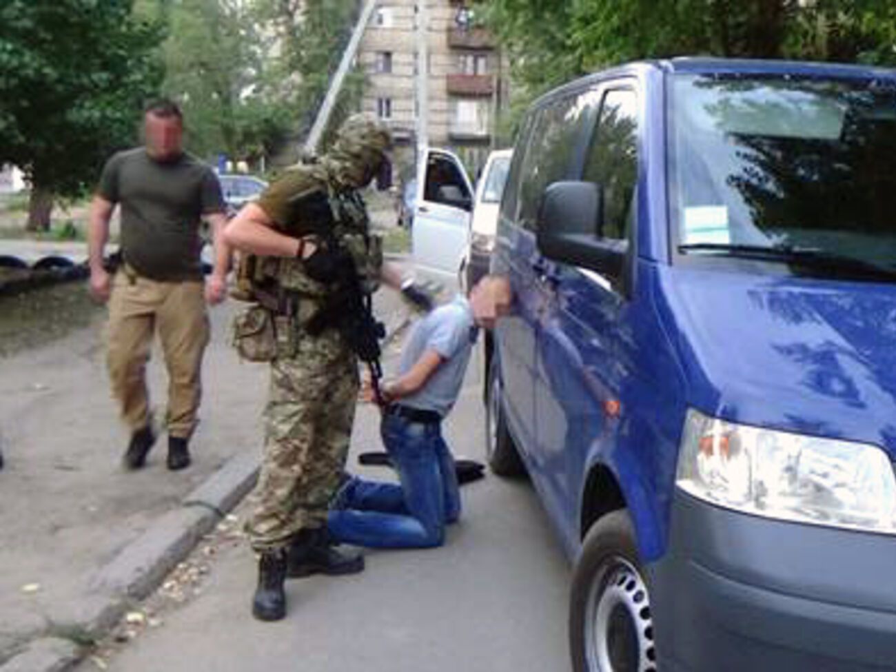 В Рубежном Луганской области СБУ задержала четверых милиционеров