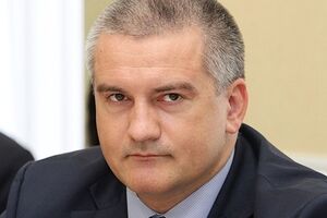 Аксенов заявил, что из Москвы направляют людей "не того уровня"