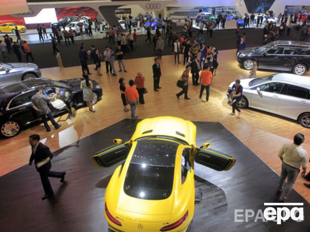 Спецпошлины снижались два раза – в апреле 2014 года и апреле 2015, а с сегодняшнего дня они отменены полностью