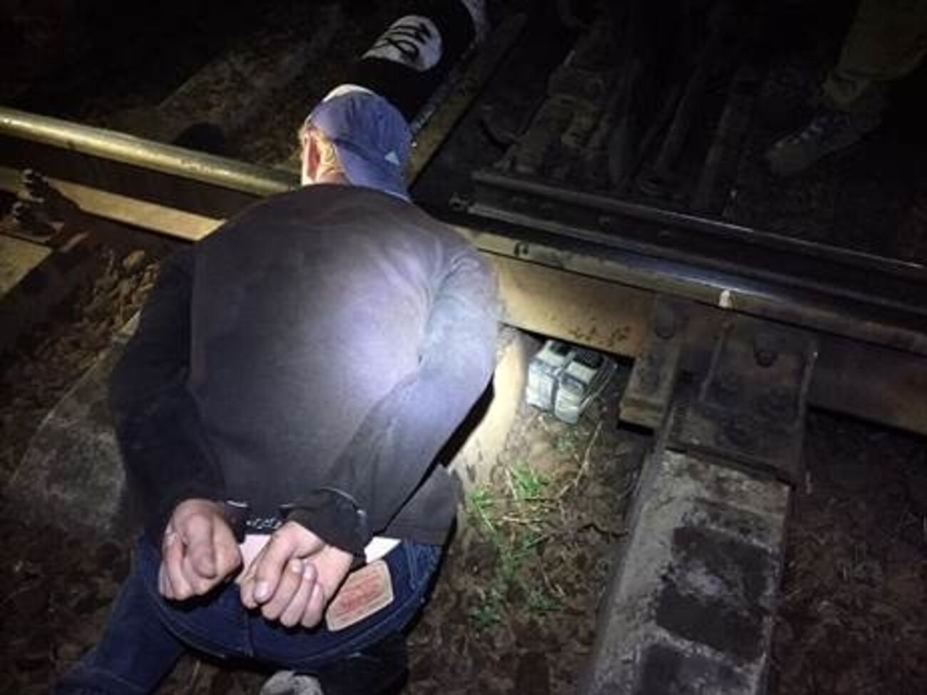 Террориста осудили на шесть лет