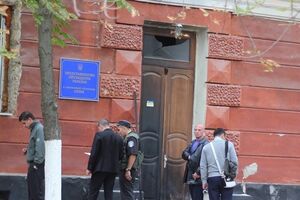 Взрыв возле здания Представительства президента случился ночью