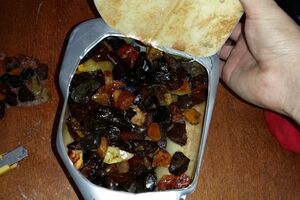 Янтарь был спрятан, в частности, в баке для жидкости, омывающей лобовое стекло