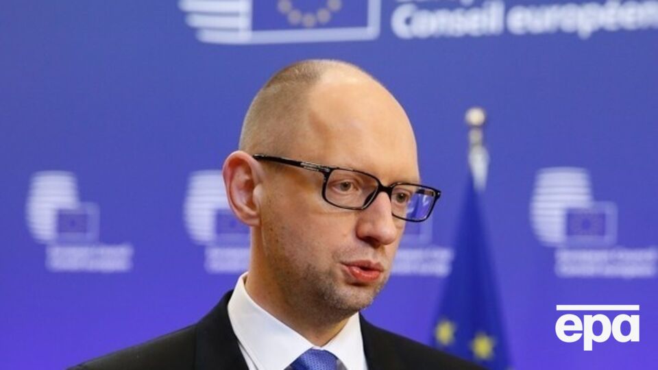 Премьер недоволен решением российских авиационных властей