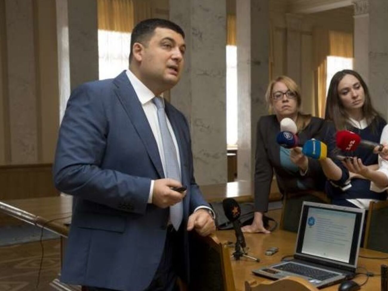 В Украине планируют внедрить стандарты электронного парламента