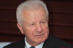 Мороз: США хотят превратить украинскую землю в товар, а нашу страну – в ресурсный придаток