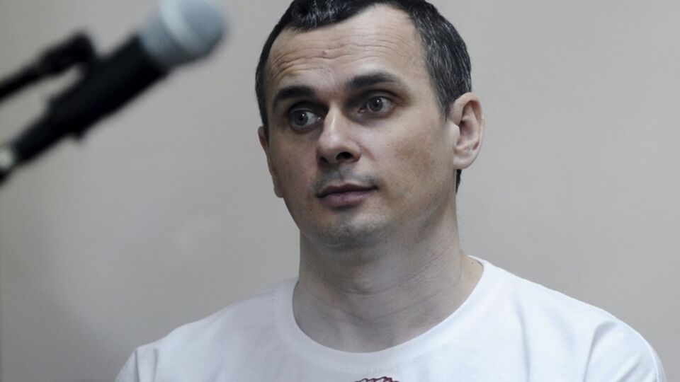 По мнению защиты, российский суд "не учел личность" подсудимого украинского режиссера Олега Сенцова