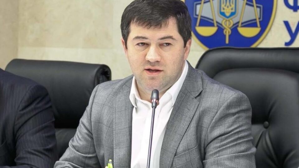 Роман Насиров просить уволить одного из своих заместителей