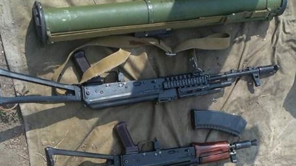 СБУ обнаружила тайник с оружием боевиков