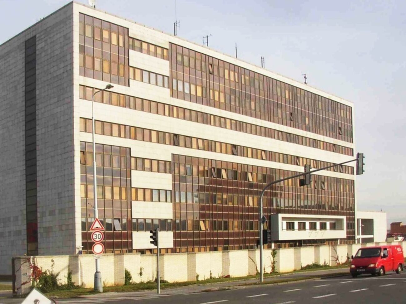 BIS: Россия строит в Европе структуру, которую можно считать возвращением к концепции Коминтерна