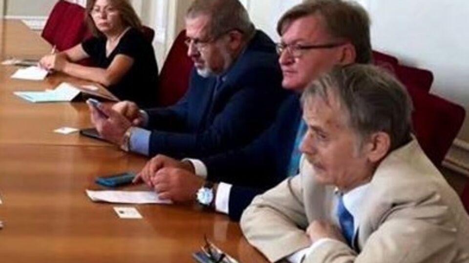 Лидеры крымских татар на встрече с представителями Совета Европы