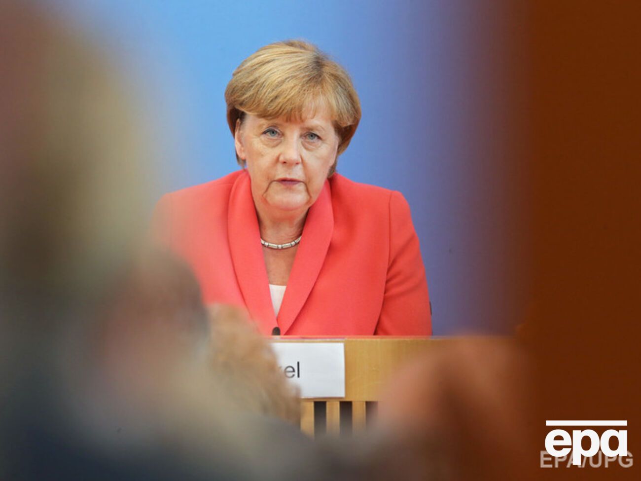 Меркель проведет переговоры с партнерами по коалиции по вопросу мигрантов