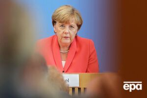Меркель проведет переговоры с партнерами по коалиции по вопросу мигрантов