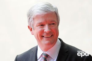 Холл рассказал о приоритетах компании
