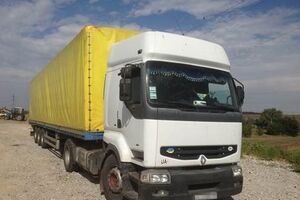 Задержанные грузовики везли поддельную водку в зону АТО