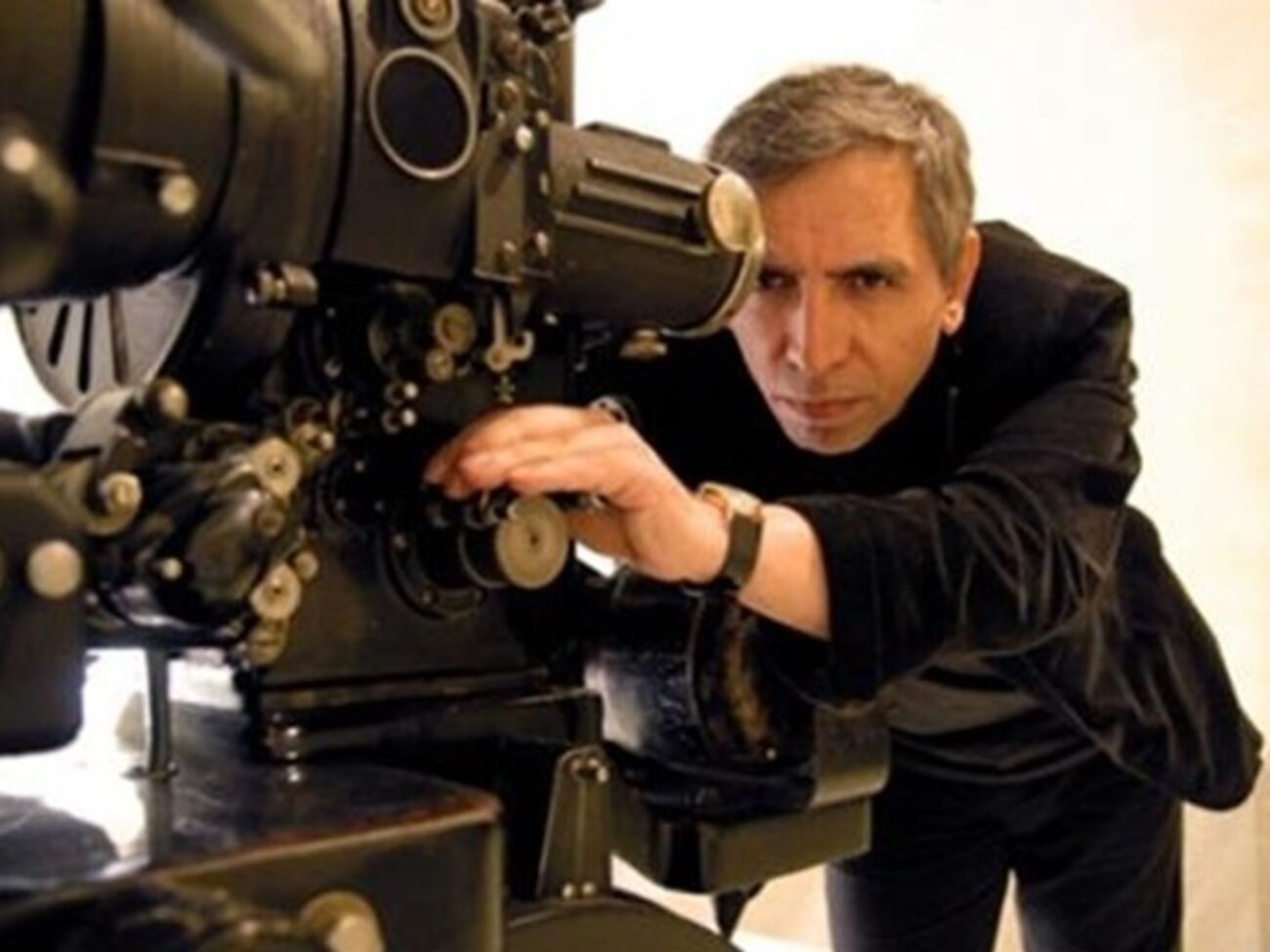 Мохсен Махмальбаф посвятил свой приз украинскому режиссеру Олегу Сенцову