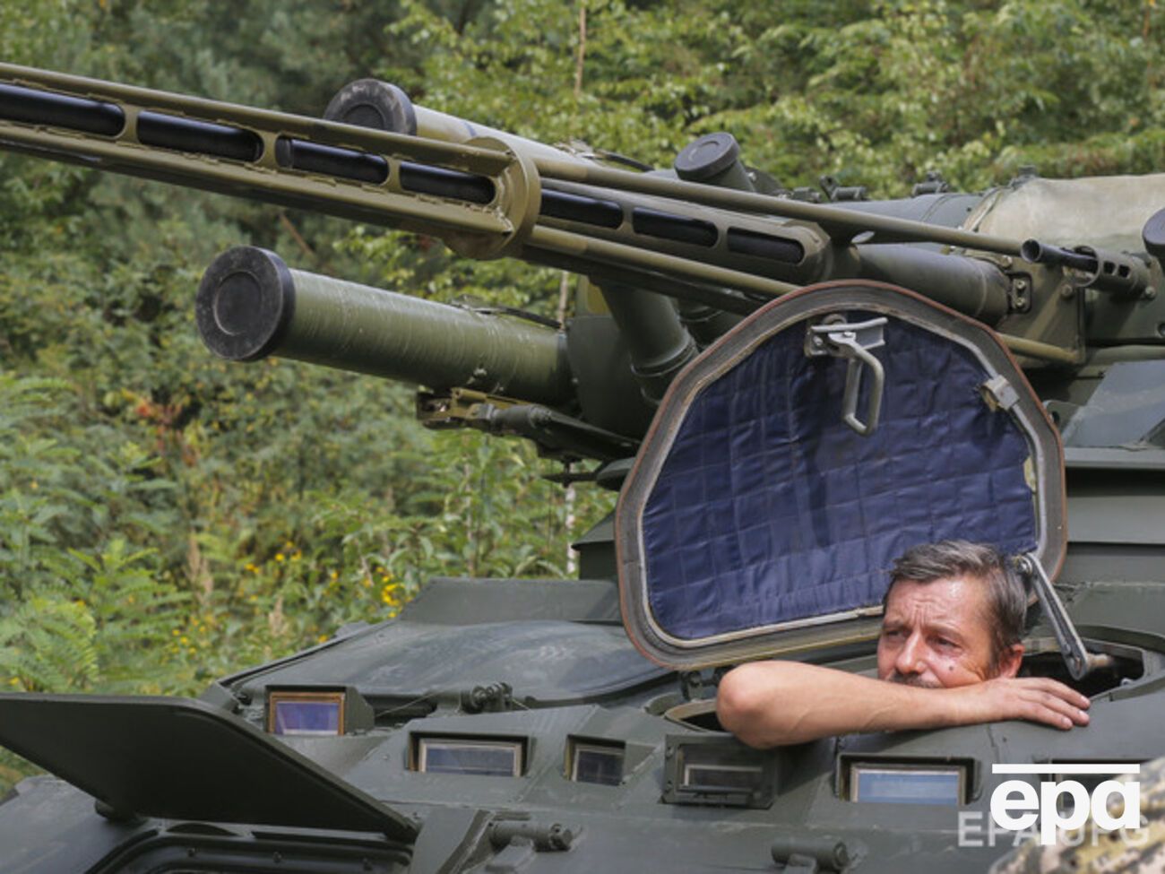 С полуночи на фронте сохранялась тишина