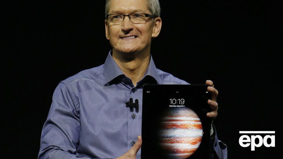 Глава компании Apple Тим Кук представил новый iPad