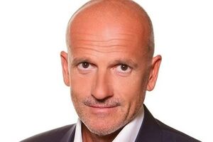 Нардеп Левус обвинил депутата Одесского городского совета Константина Шпилевого в провоцировании конфликта между властью и патриотическими организациями