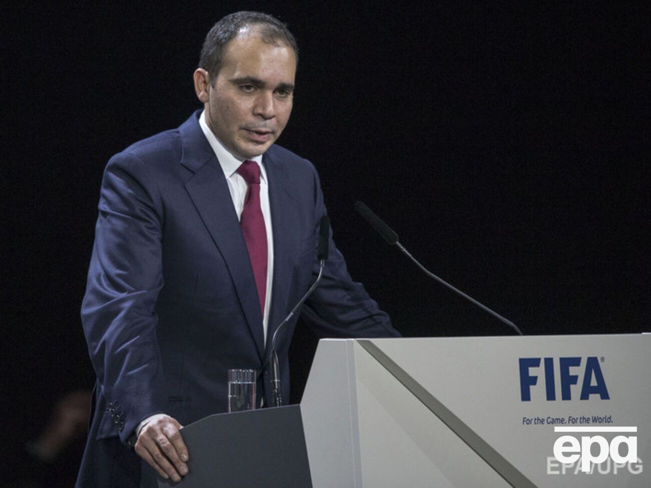 Аль-Хусейн объявил о выдвижении на пост президента ФИФА