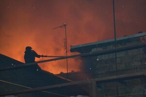 Спасатели ликвидировали пожар в частном секторе Одессы