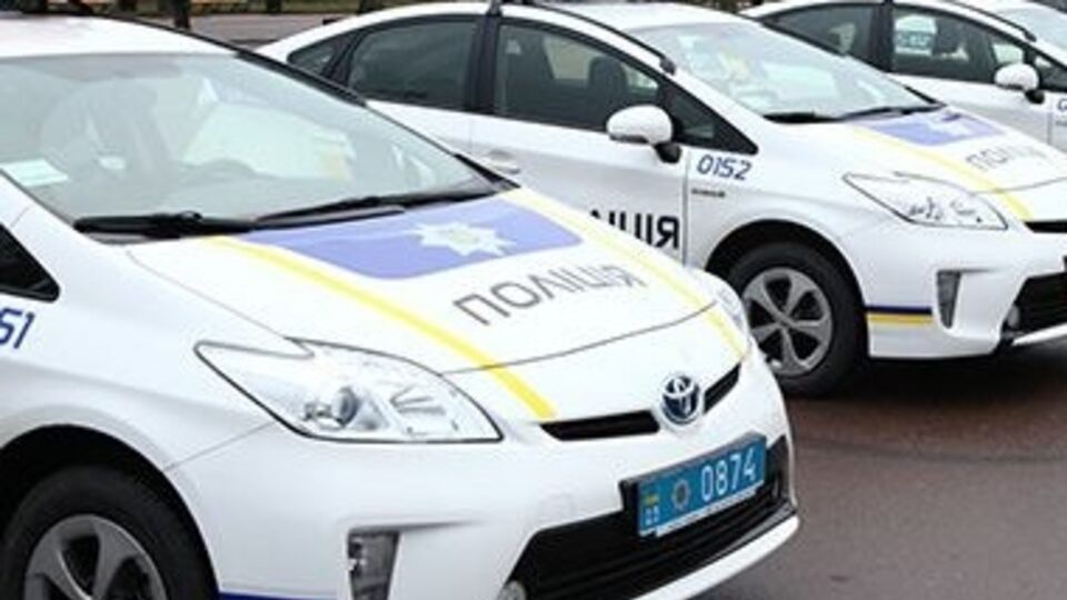 Порлицейские задержали нетрезвого коллегу